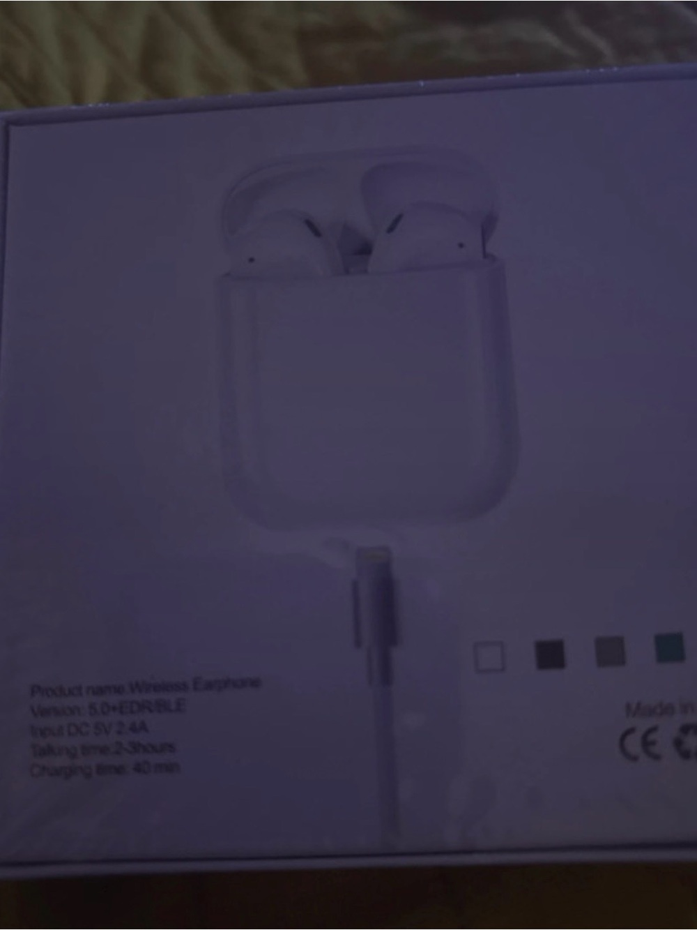 White Wireless Earbud Headphones with Charging Case